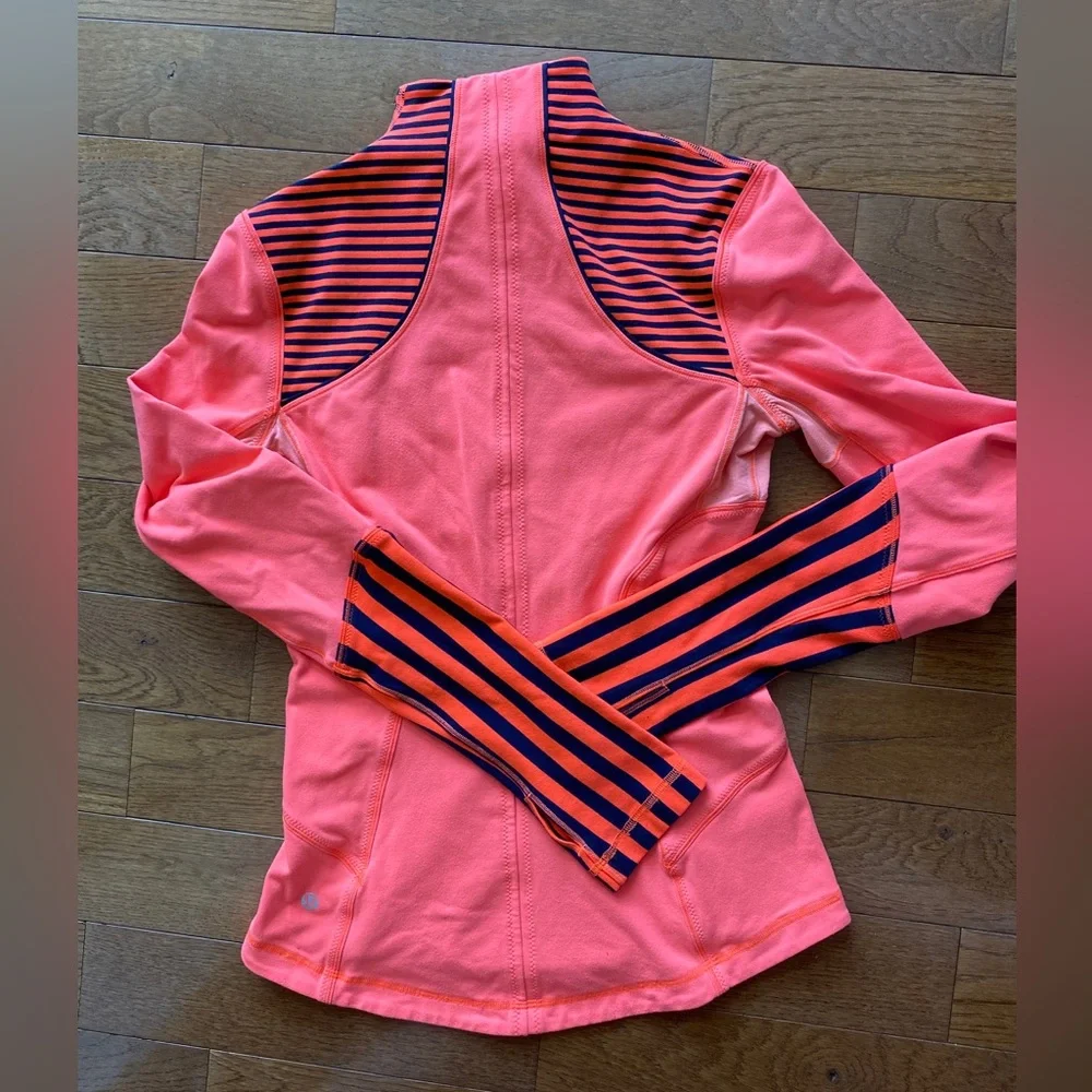 🍋LULULEMON FORME JACKET-LIGHT FLARE/CLASSIC STRIPE INKWELL-4🍋 - Picture 6 of 15